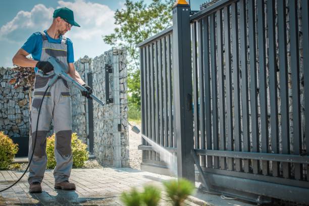 Animal Enclosure Cleaning in Choctaw Lake, OH